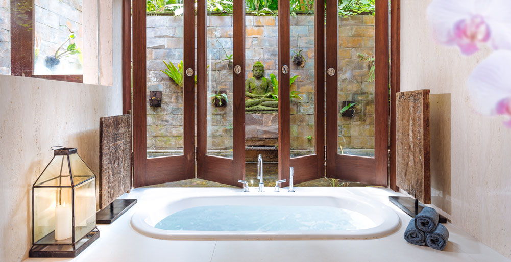 The Arsana Estate - Ensuite bathtub